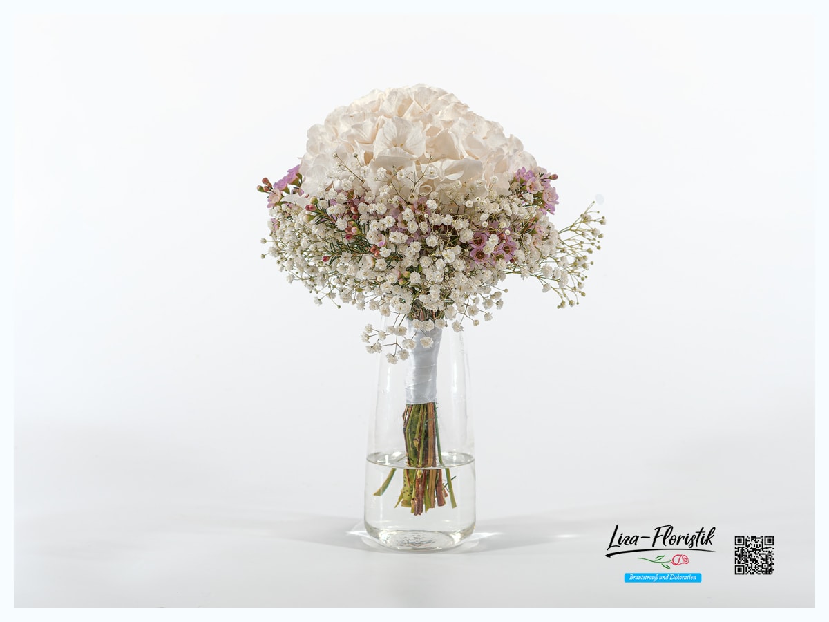 Brautstrauß mit weißer Hortensie, Schleierkraut und rosa Wachsblumen